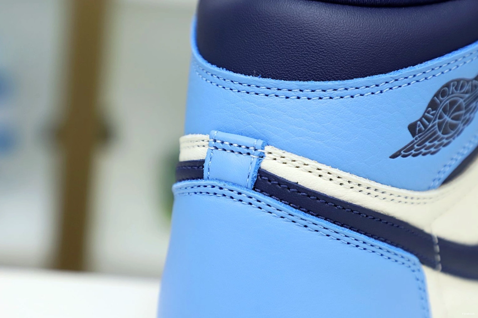 AIR RETRO 'OBSIDIAN' JORDAN 1 HIGH OG 1120